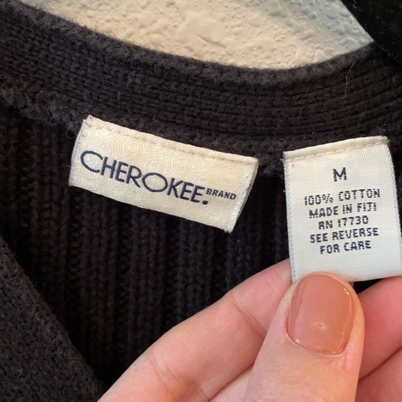 Cherokee Sweater!! - Picture 2 of 3